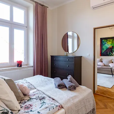 Velvet, Feel-good, Just Steps From The Main Square * Krakau