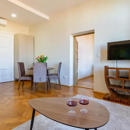 Velvet, Feel-good, Just Steps From The Main Square Διαμέρισμα Krasków